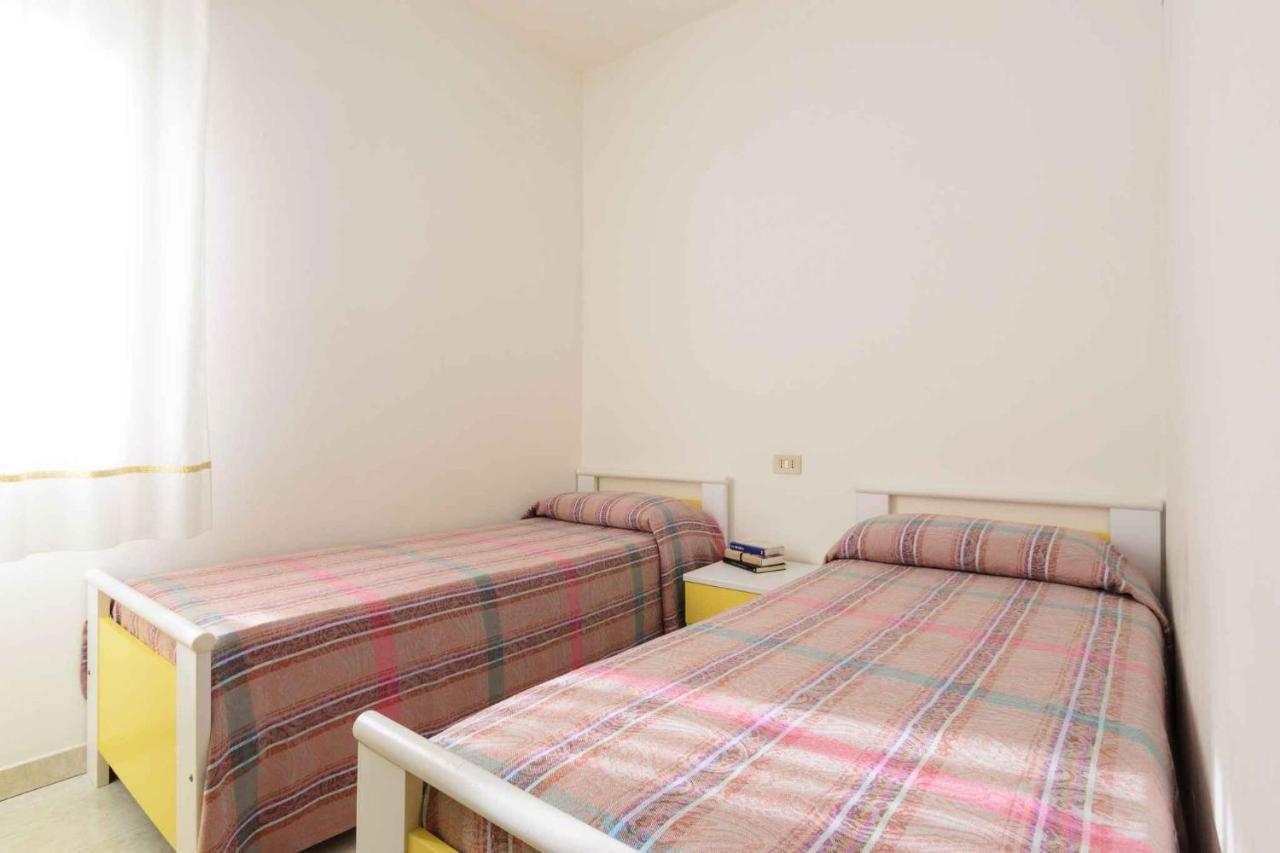 Holiday Home In Lignano 21669 ลินญาโน ซับเบียโดโร ภายนอก รูปภาพ